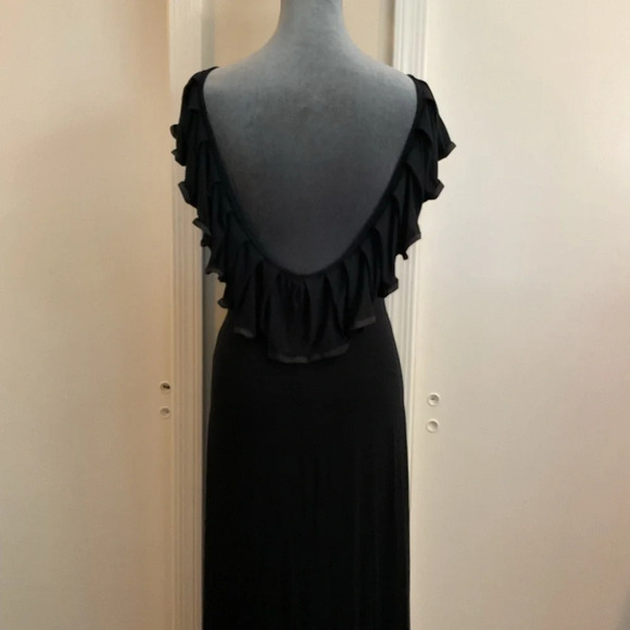 🩷Rachel Pally Off the Shoulder Ruffle top Maxi Dress in Black 🩷 - Picture 4 of 8